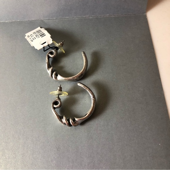 Vintage Chicos Hoop Earrings Silver NWT - Picture 3 of 3